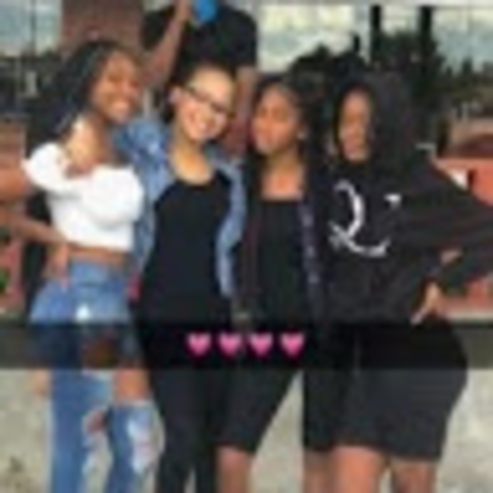 Meet your Posher, Tanya